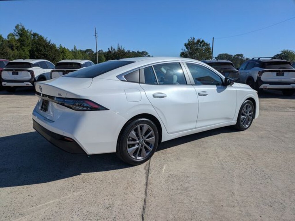 New 2026 Nissan Sentra SL Sedan