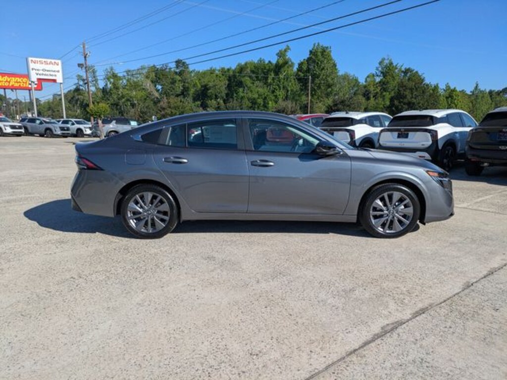 New 2026 Nissan Sentra SL Sedan