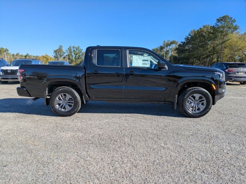 New 2026 Nissan Frontier SV Truck Crew Cab
