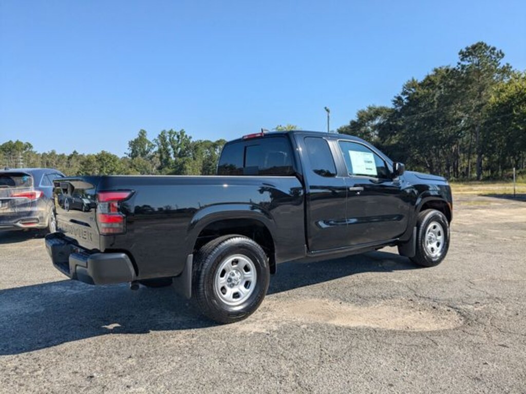 New 2026 Nissan Frontier S Truck King Cab