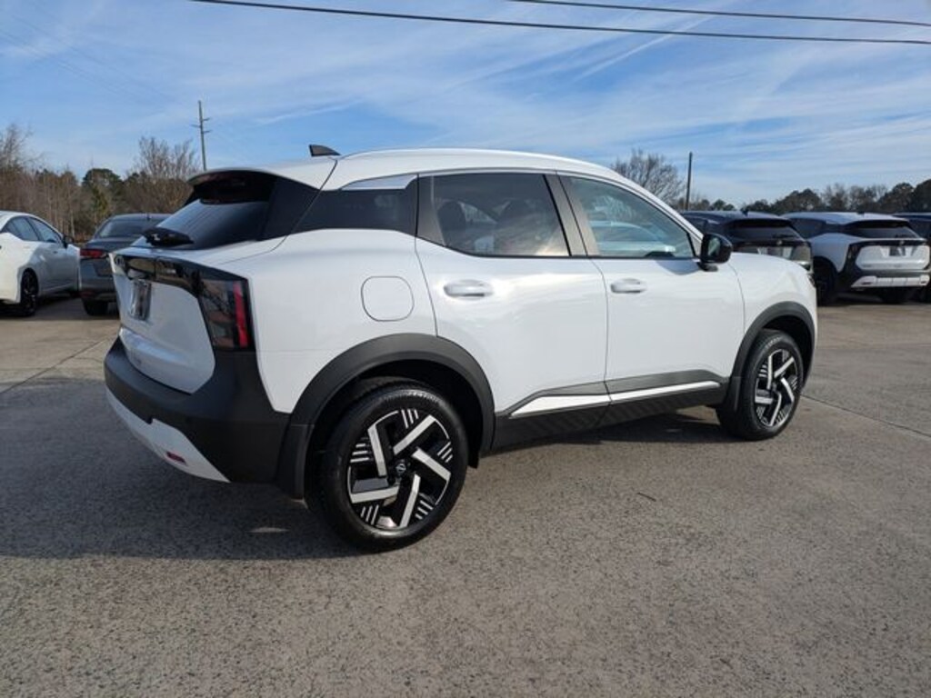 New 2026 Nissan Kicks SV SUV