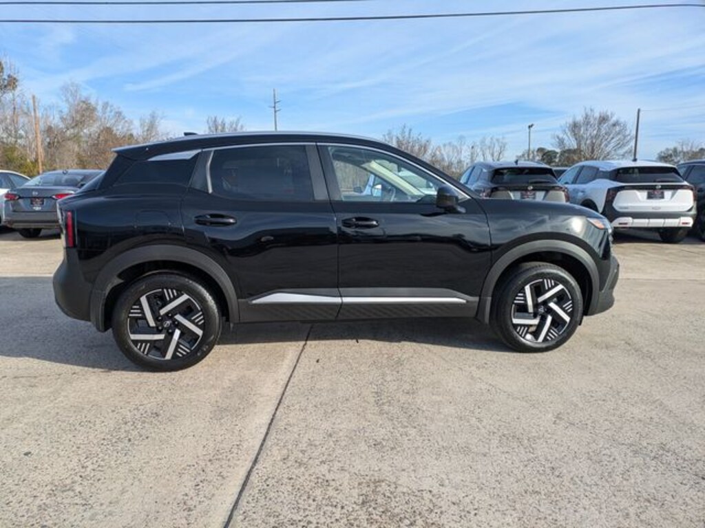 New 2026 Nissan Kicks SV SUV