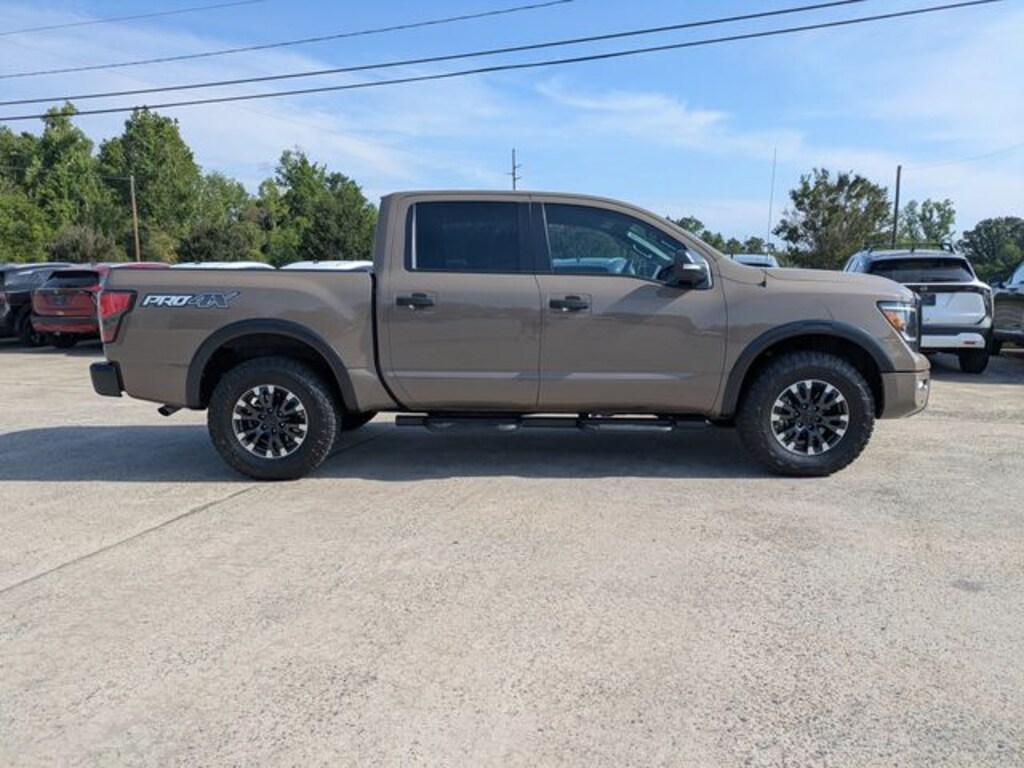 Used 2021 Nissan Titan PRO-4X Truck Crew Cab