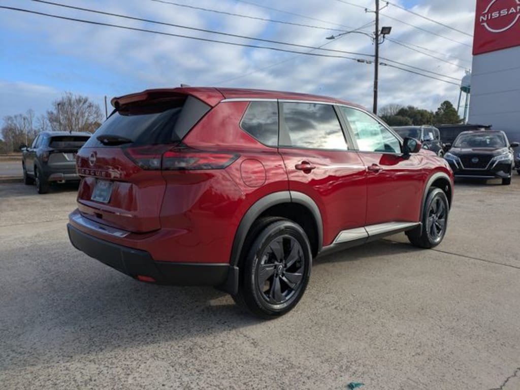 New 2026 Nissan Rogue SV SUV