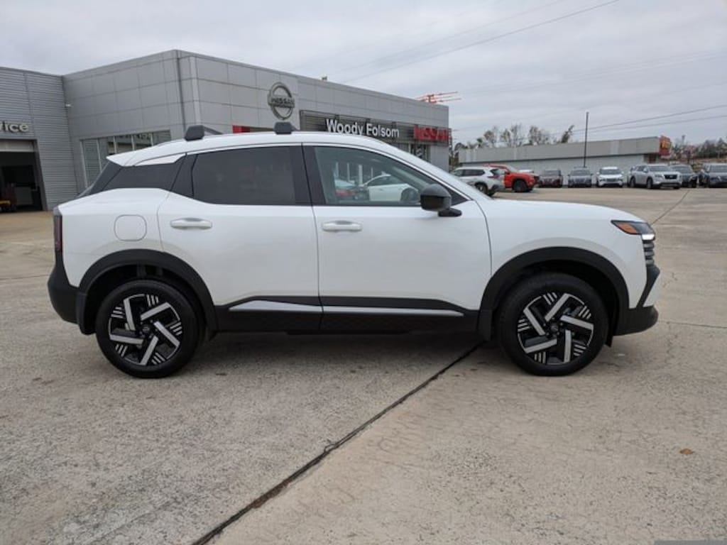 New 2026 Nissan Kicks SV SUV