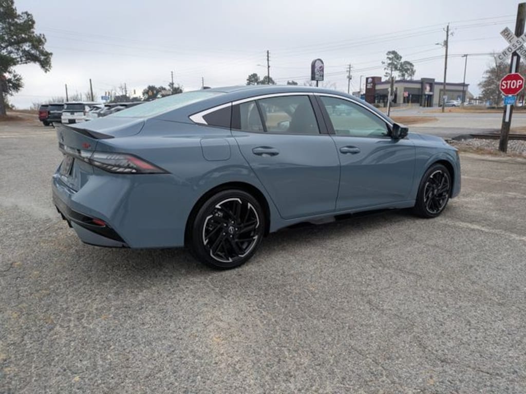 New 2026 Nissan Sentra SR Sedan