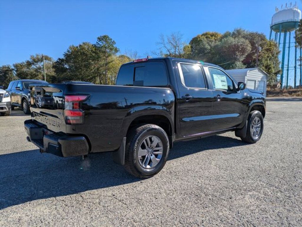 New 2026 Nissan Frontier SV Truck Crew Cab