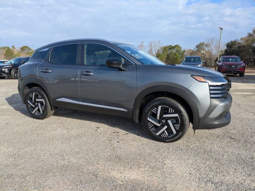 New 2026 Nissan Kicks SV SUV