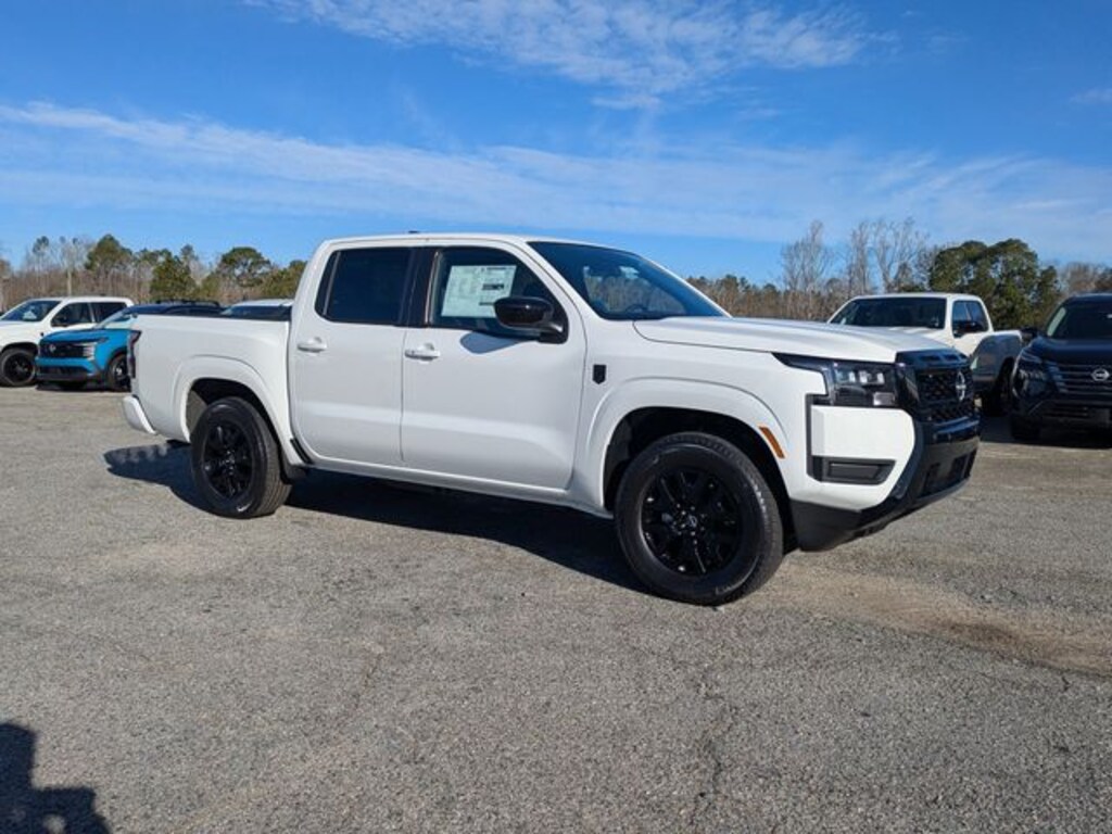 New 2026 Nissan Frontier SV Truck Crew Cab