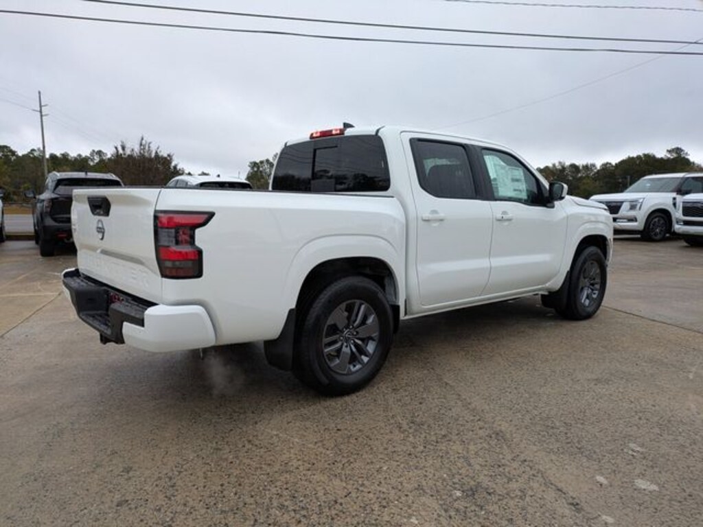 New 2026 Nissan Frontier SV Truck Crew Cab