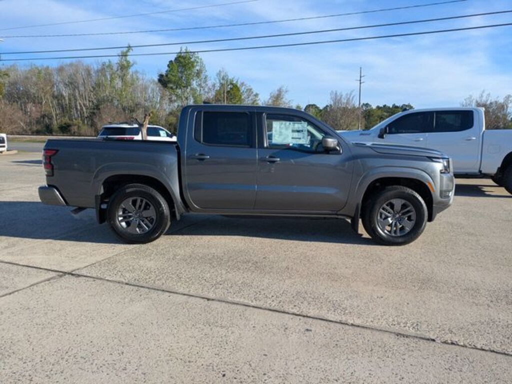 New 2026 Nissan Frontier SV Truck Crew Cab