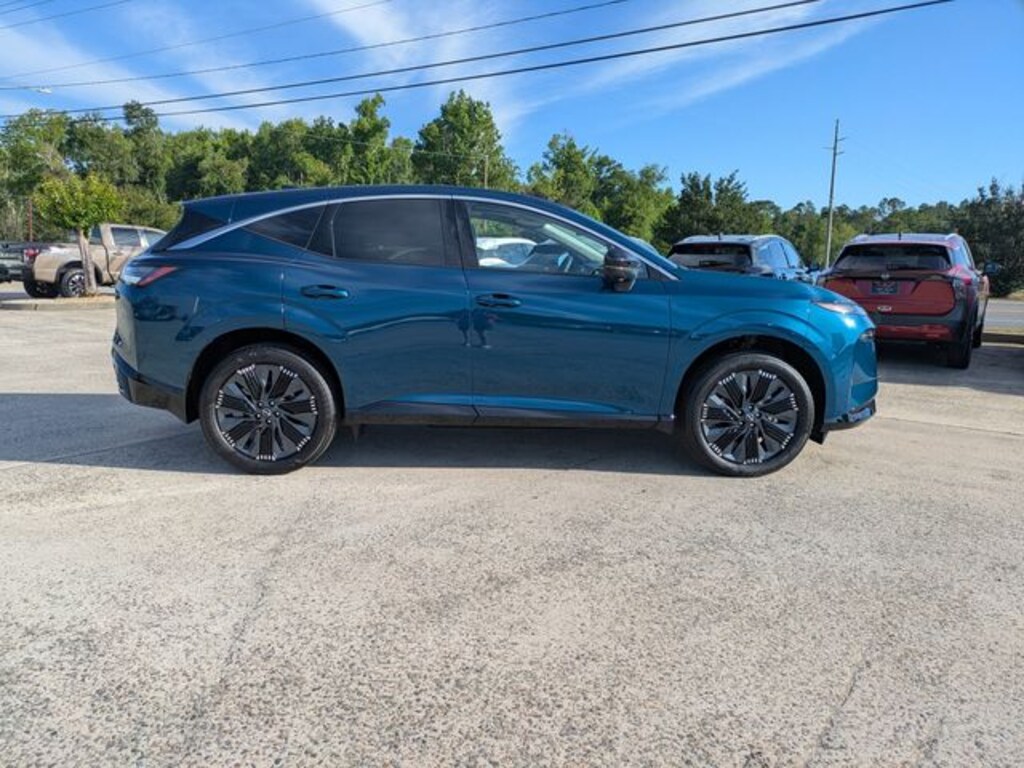 New 2026 Nissan Murano Platinum SUV