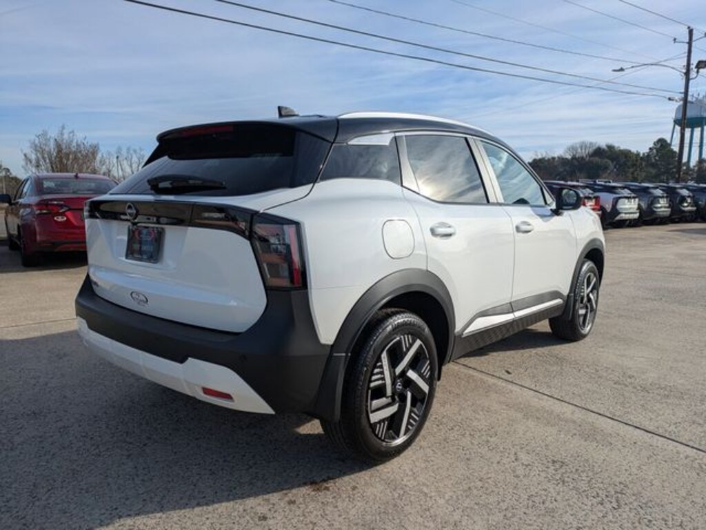 New 2026 Nissan Kicks SV SUV