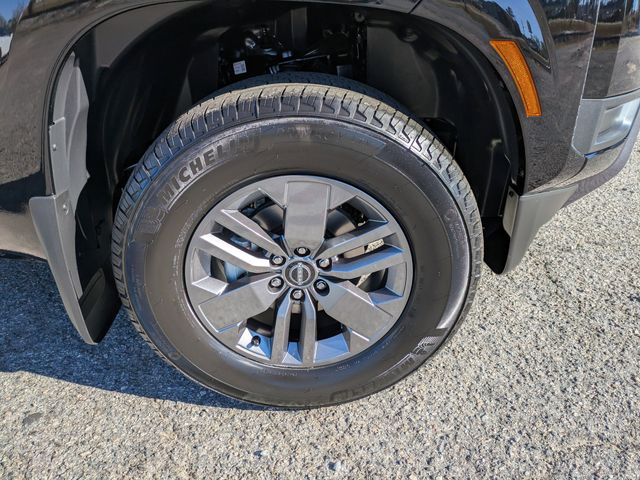 2026 Nissan Frontier SV - Photo 11
