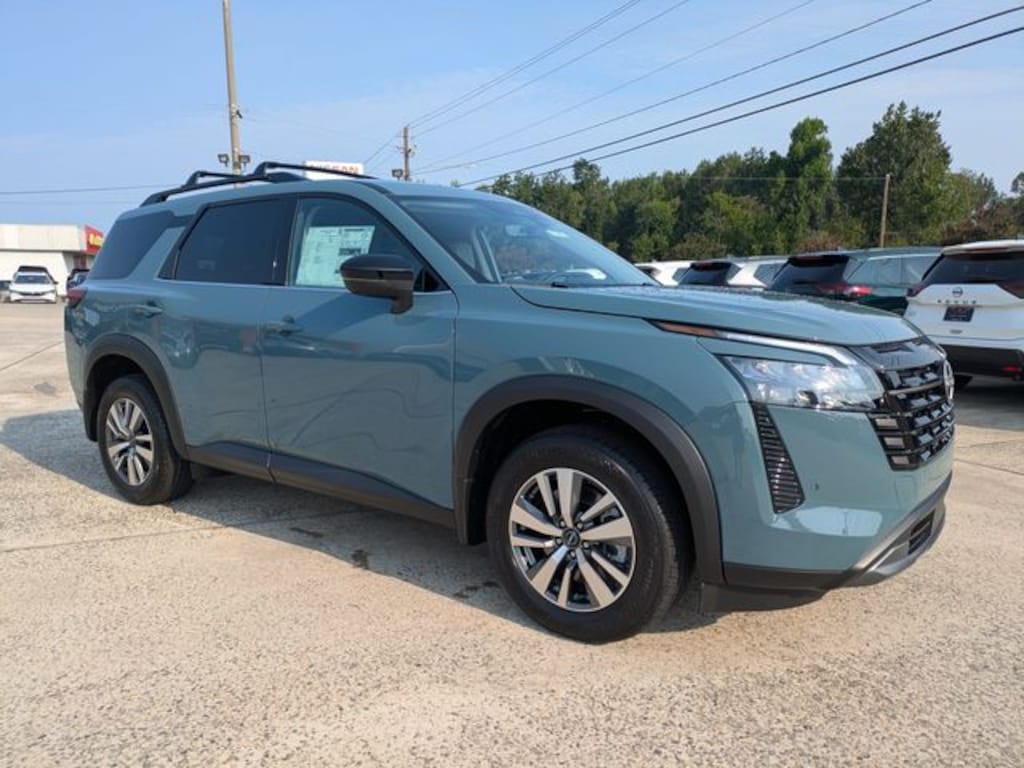 New 2026 Nissan Pathfinder SL SUV