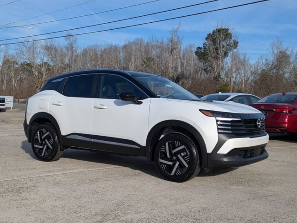 New 2026 Nissan Kicks SV SUV