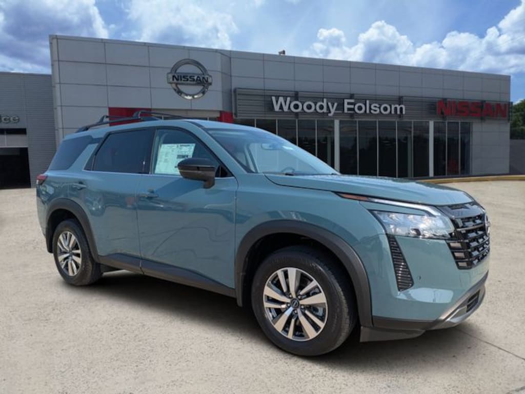 New 2026 Nissan Pathfinder SL SUV