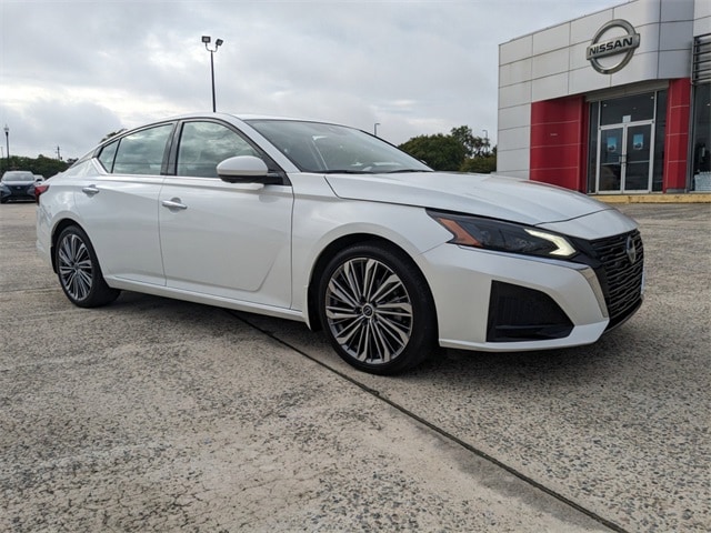 Certified 2023 Nissan Altima SL with VIN 1N4BL4EV4PN403509 for sale in Vidalia, GA