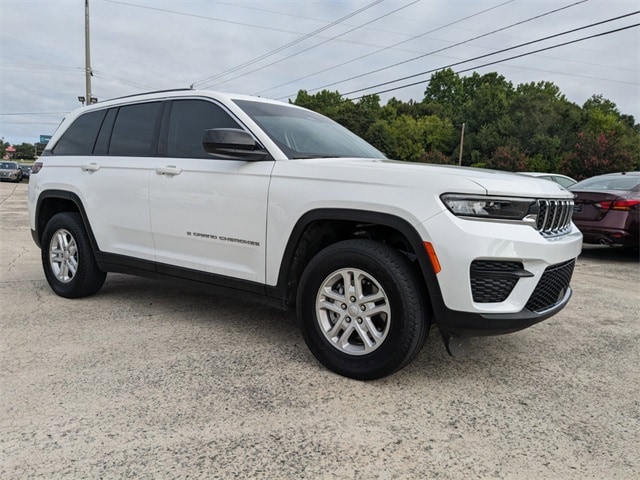 Used 2023 Jeep Grand Cherokee Laredo with VIN 1C4RJGAG5PC525265 for sale in Vidalia, GA