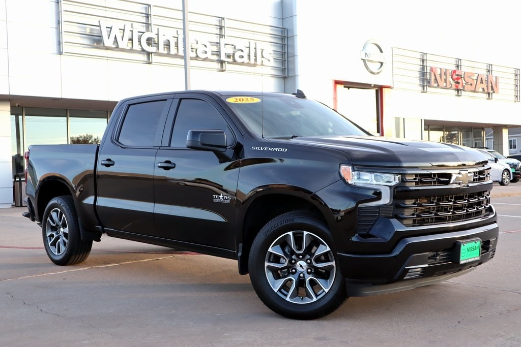 2025 Chevrolet Silverado 1500 RST's photo