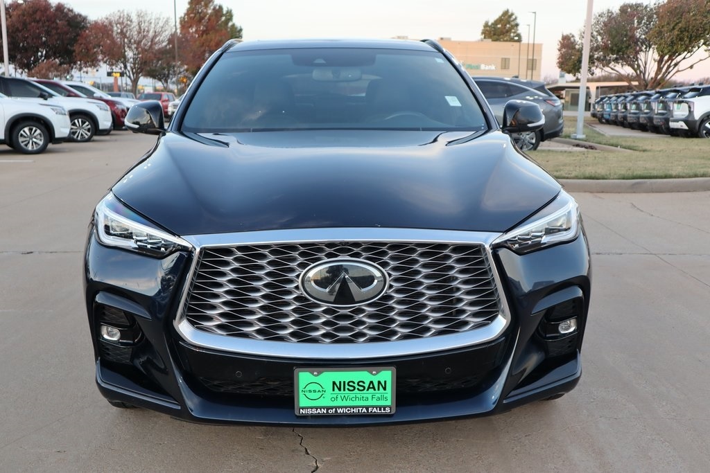 2023 Infiniti QX55 Essential photo 3