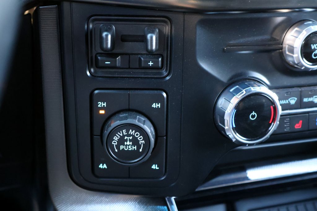 2023 Ford F-150 Platinum - Photo 27