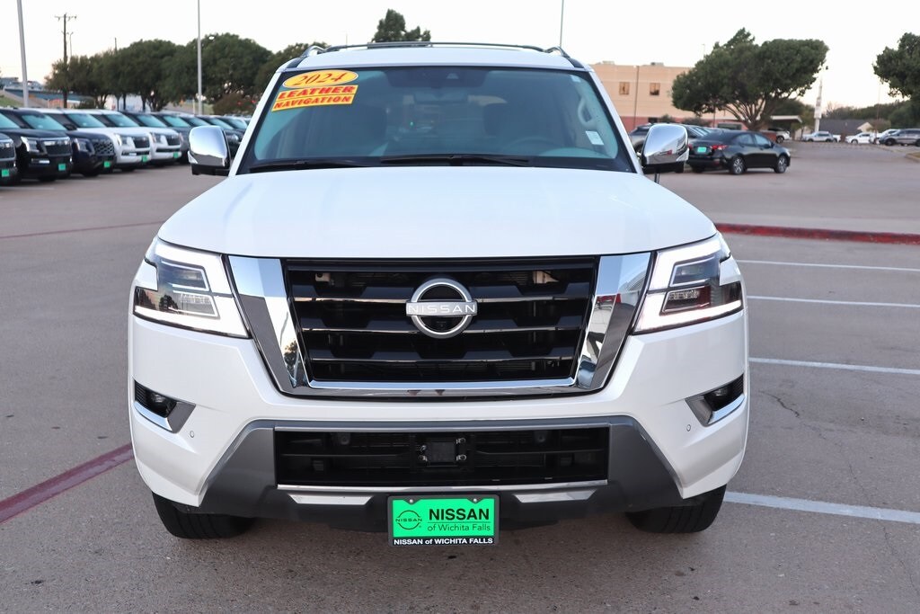 2024 Nissan Armada Platinum photo 2
