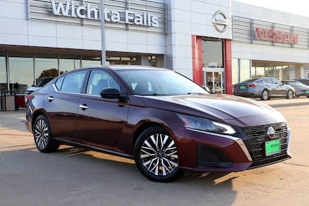 2025 Nissan Altima SV Sedan