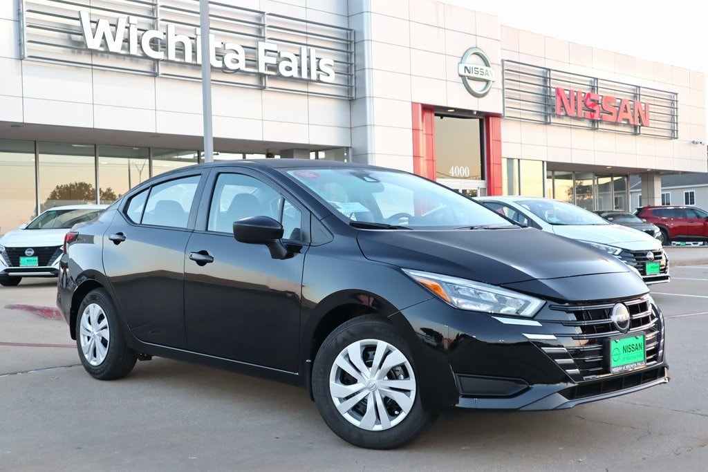 2025 Nissan Versa Sedan S