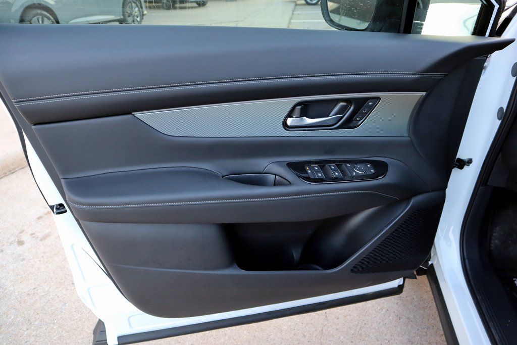 2025 Nissan Murano SL - Photo 12