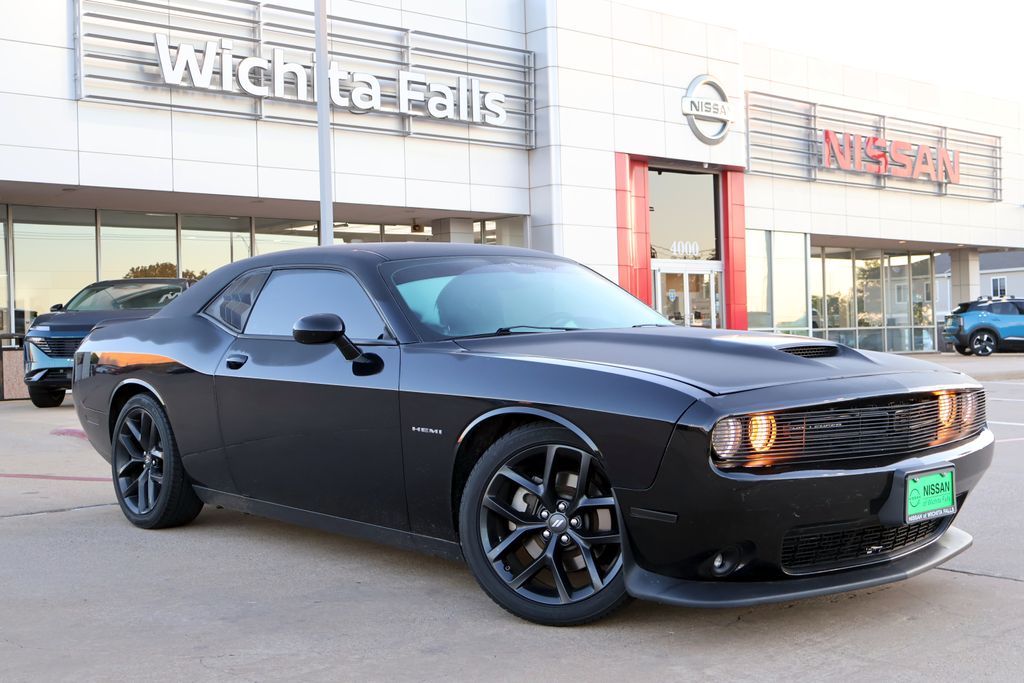 2022 Dodge Challenger R/T's photo