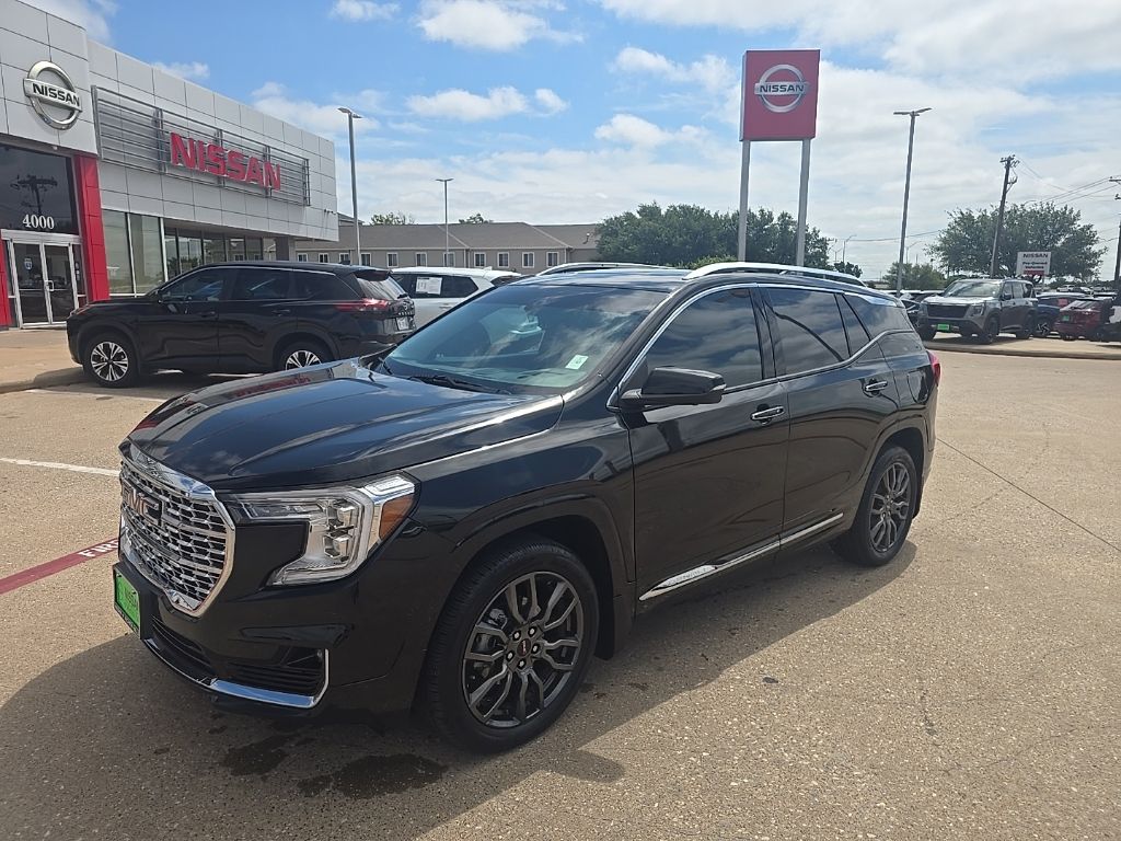 2024 GMC Terrain Denali AWD's photo