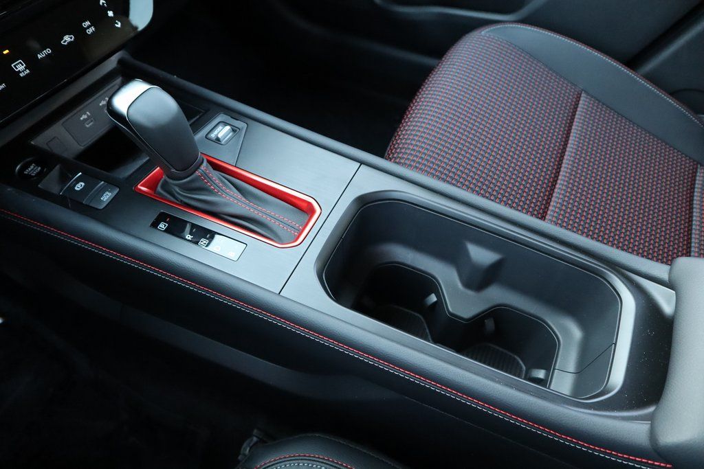 2025 Nissan Kicks SR - Photo 18