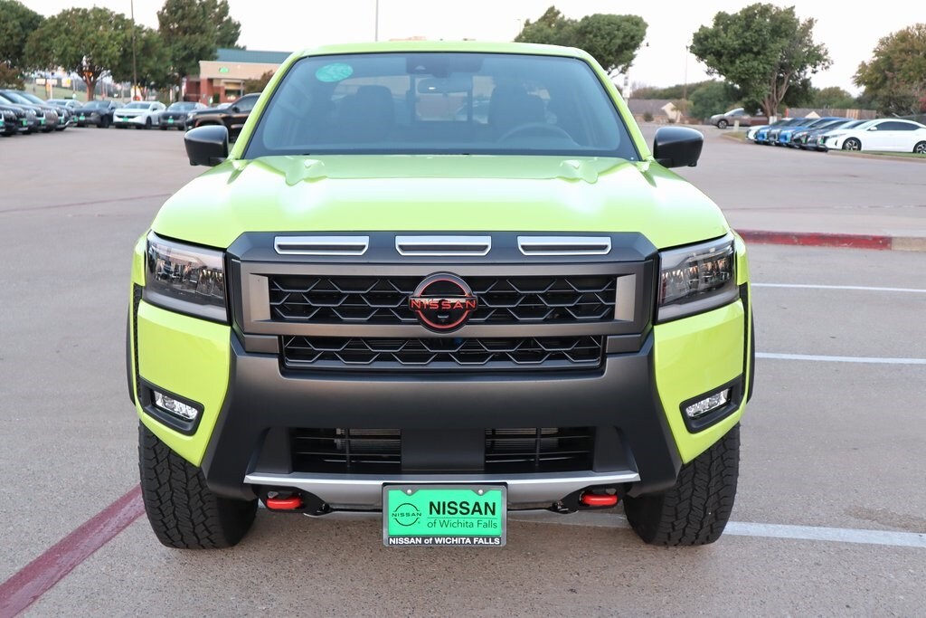 2026 Nissan Frontier PRO-4X photo 4