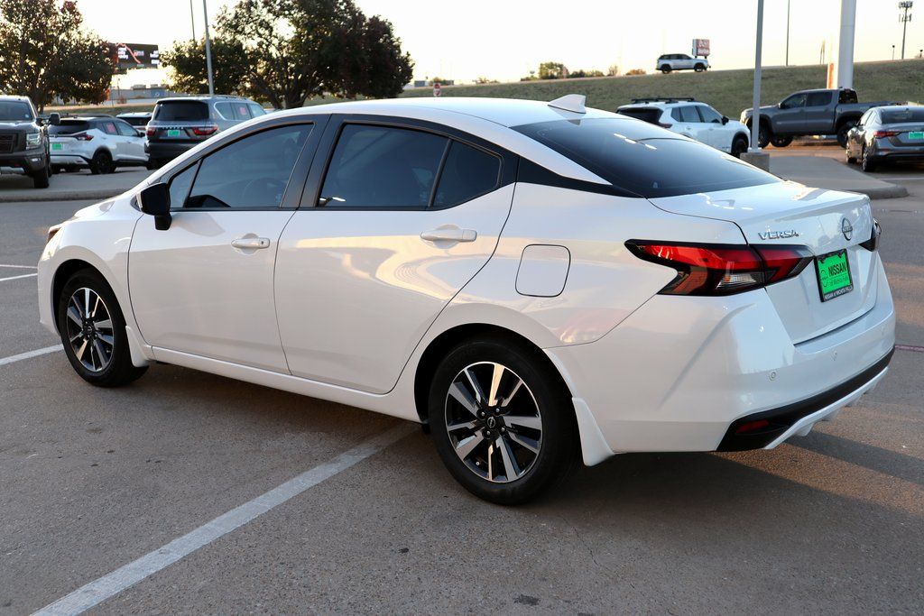 2025 Nissan Versa Sedan SV - Photo 8