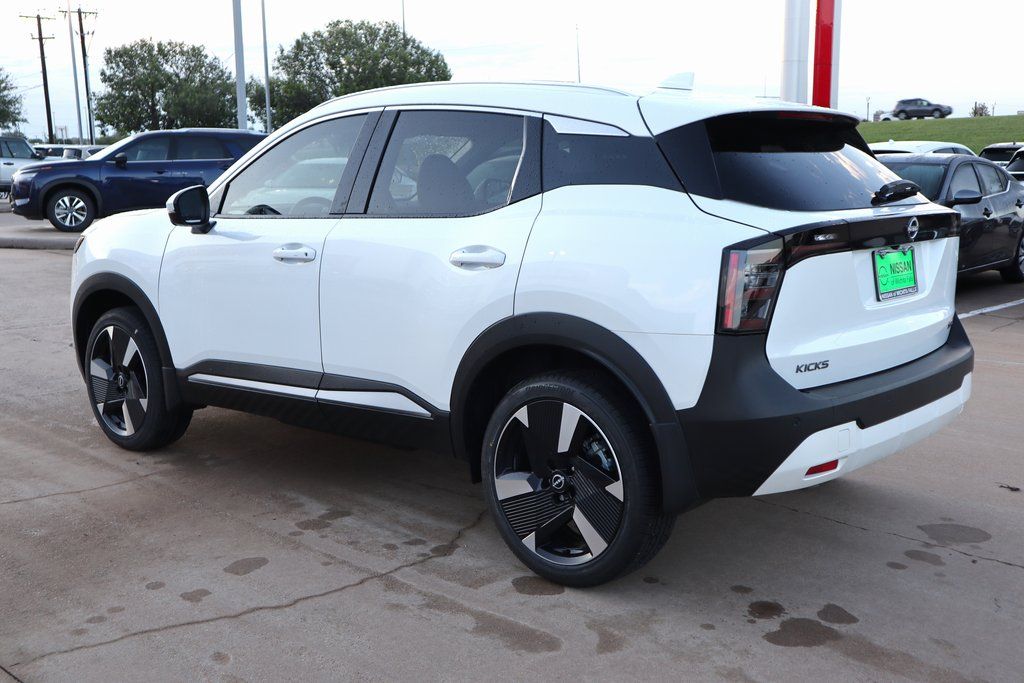 2025 Nissan Kicks SR - Photo 8