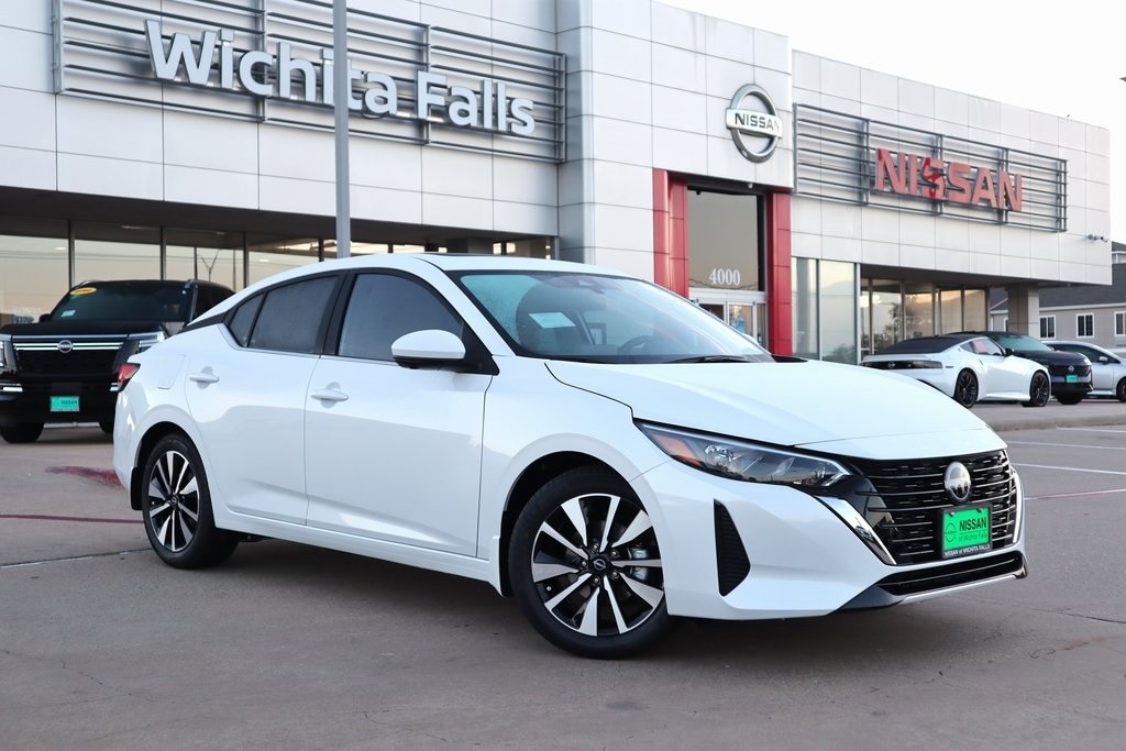 2025 Nissan Sentra SV's photo