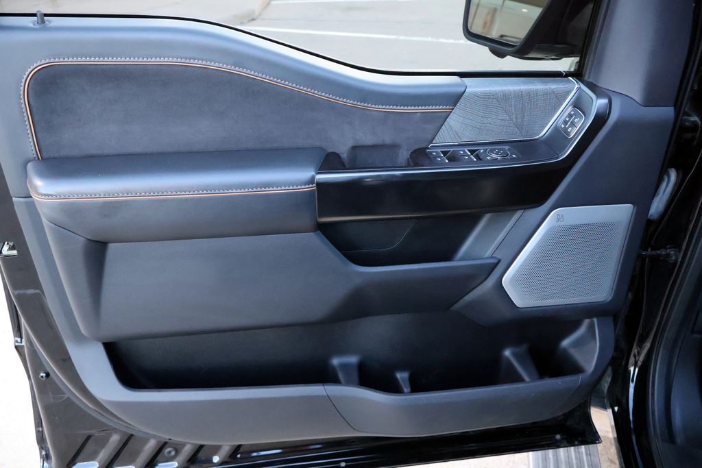 2023 Ford F-150 Platinum - Photo 20