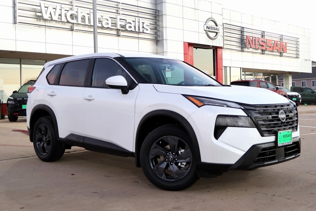 2026 Nissan Rogue SV's photo