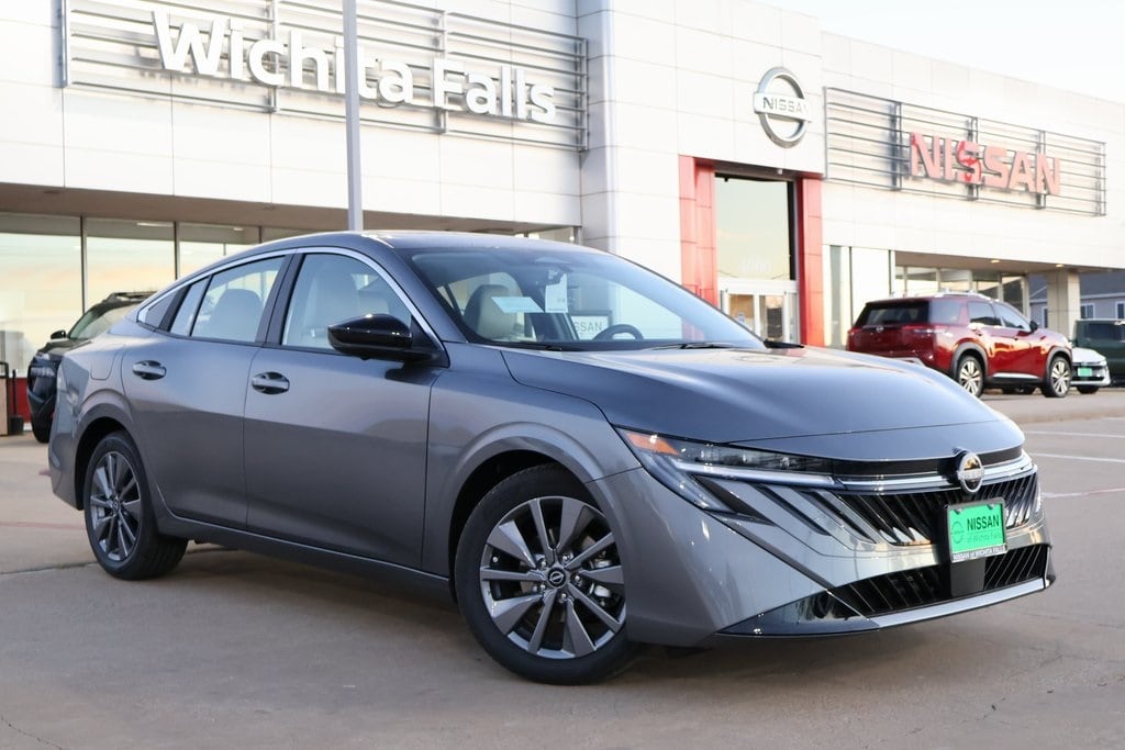 2026 Nissan Sentra SL's photo