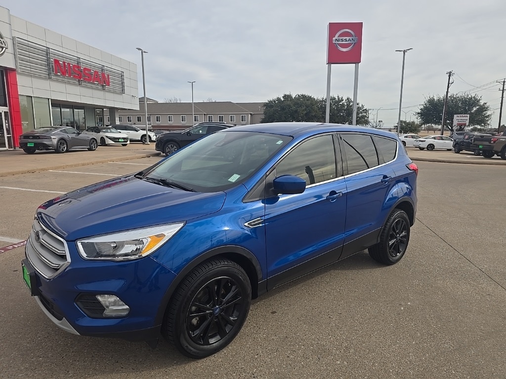 2019 Ford Escape SE's photo
