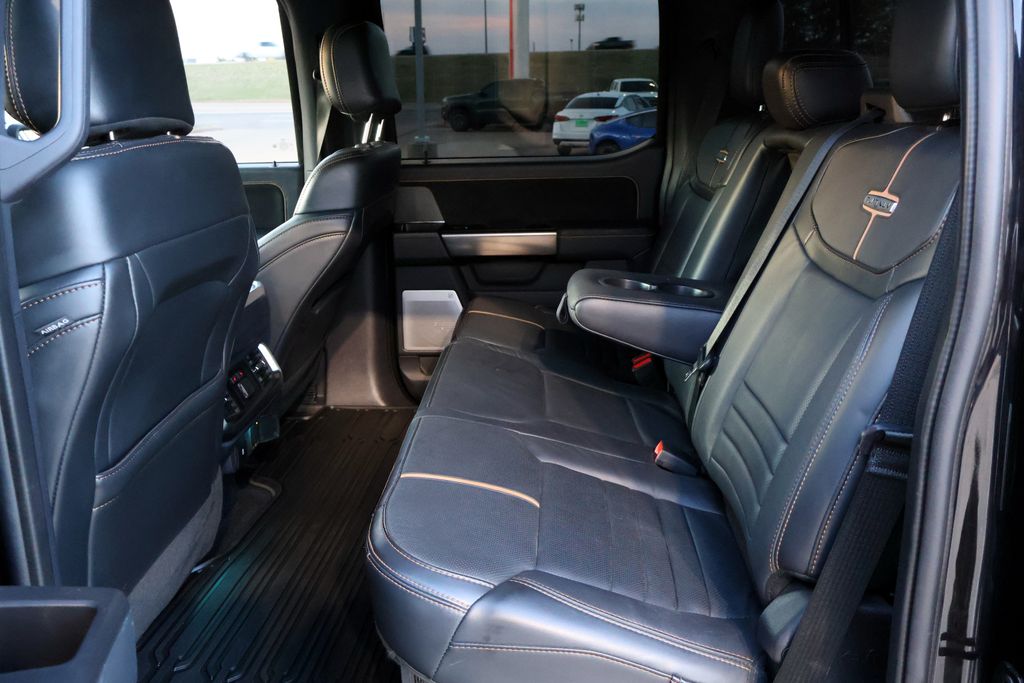 2023 Ford F-150 Platinum - Photo 16