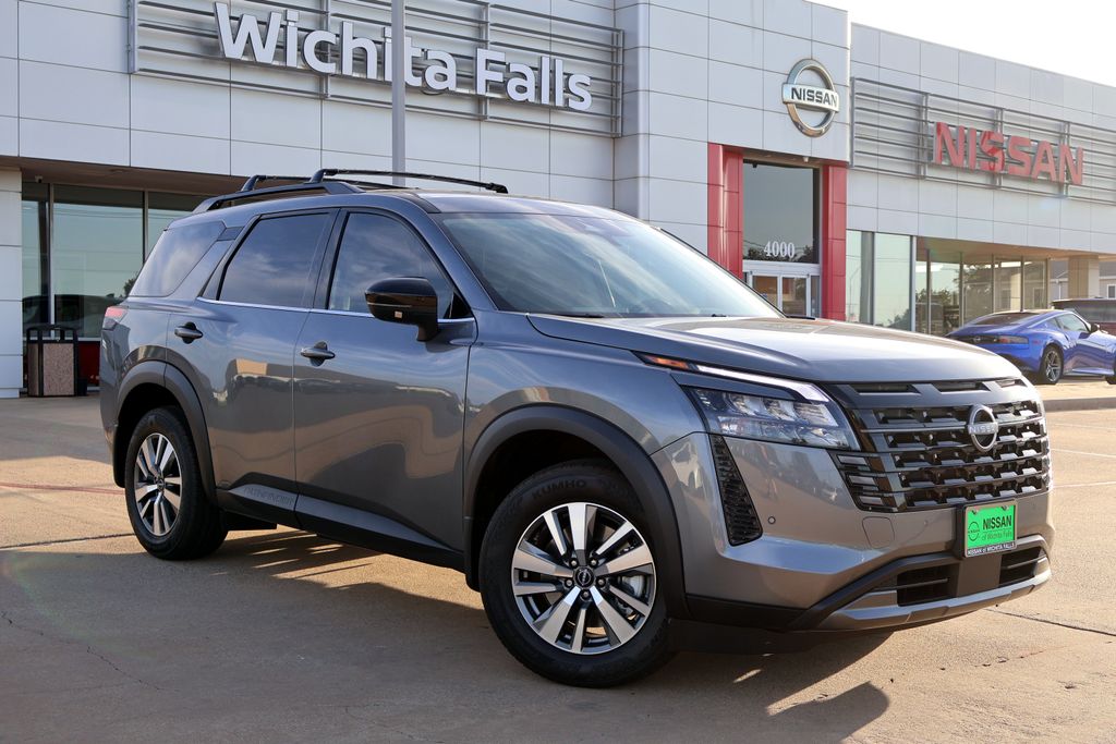 New 2026 Nissan Pathfinder SL