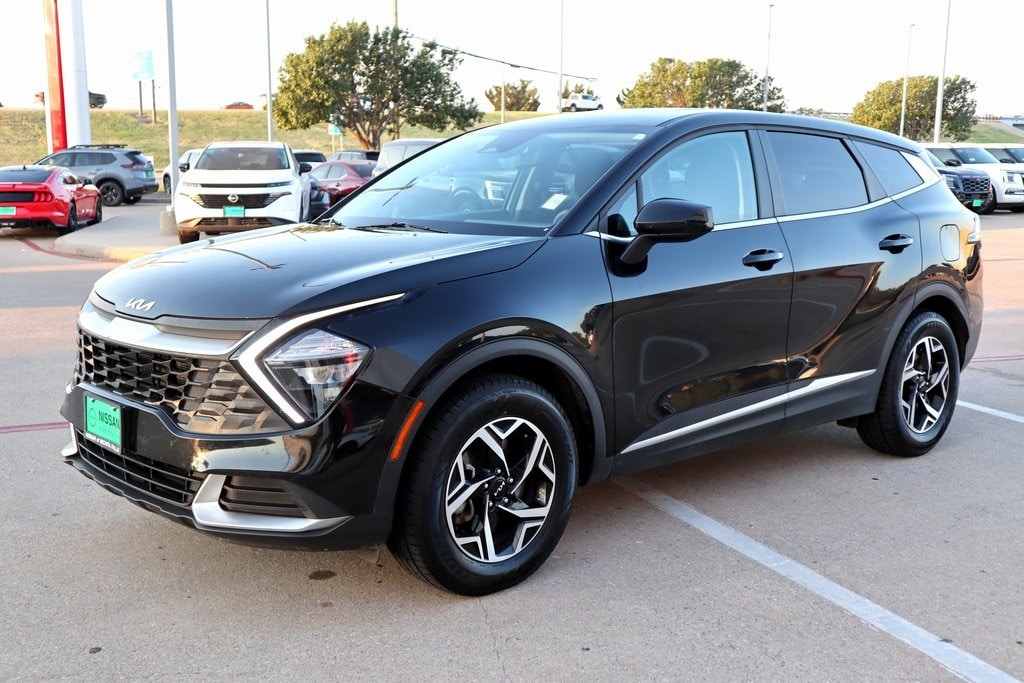 Used 2023 Kia Sportage LX SUV
