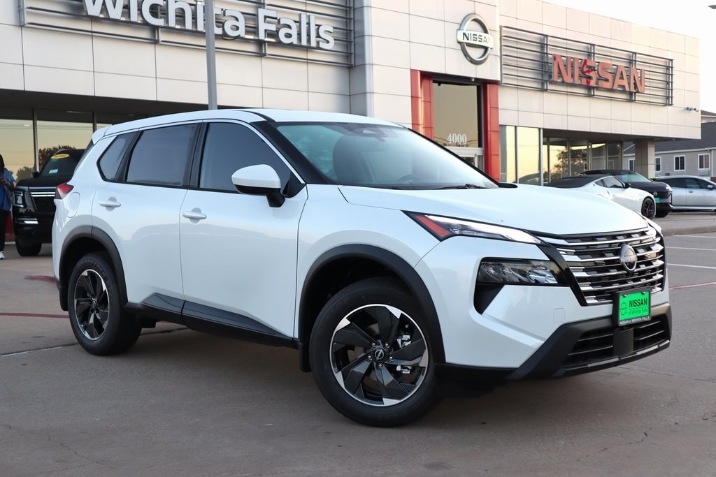 2026 Nissan Rogue SV's photo