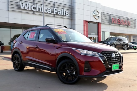 2024 Nissan Kicks SR SUV