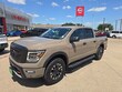 Nissan Titan