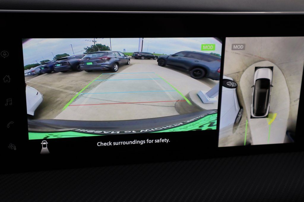 2025 Nissan Kicks SR - Photo 16