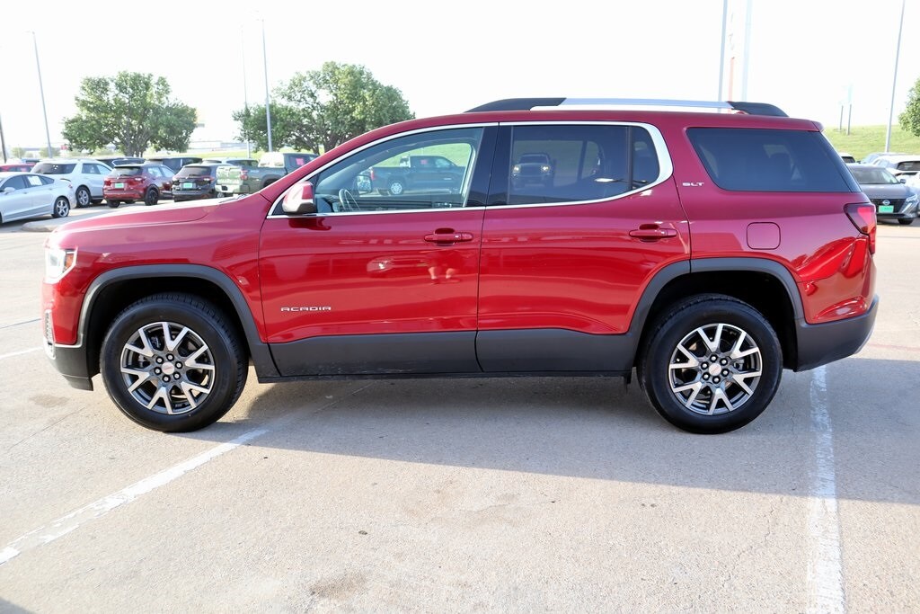 2023 Gmc Acadia SLT photo 2