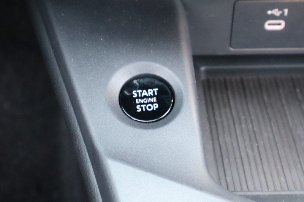 2026 Nissan Sentra SR - Photo 20
